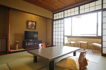 Choraku Ryokan Kobe Zewnętrze zdjęcie
