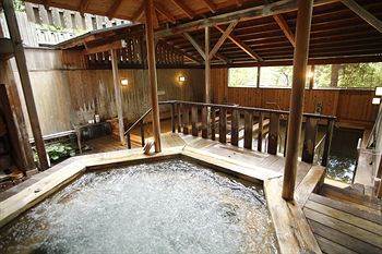 Choraku Ryokan Kobe Zewnętrze zdjęcie
