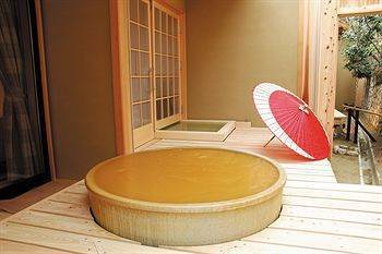 Choraku Ryokan Kobe Zewnętrze zdjęcie